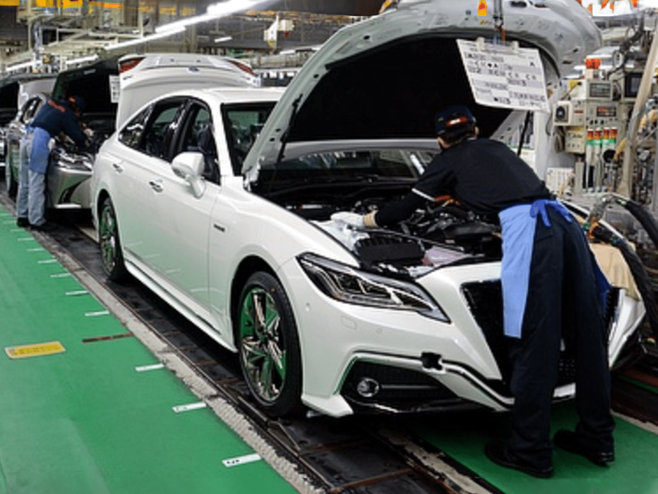 Toyota Forced to Suspend Production at All Japanese Plants Due to System Malfunction